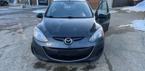 Mazda Mazda2 2013