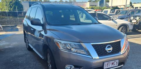 Nissan PATHFINDER 2013