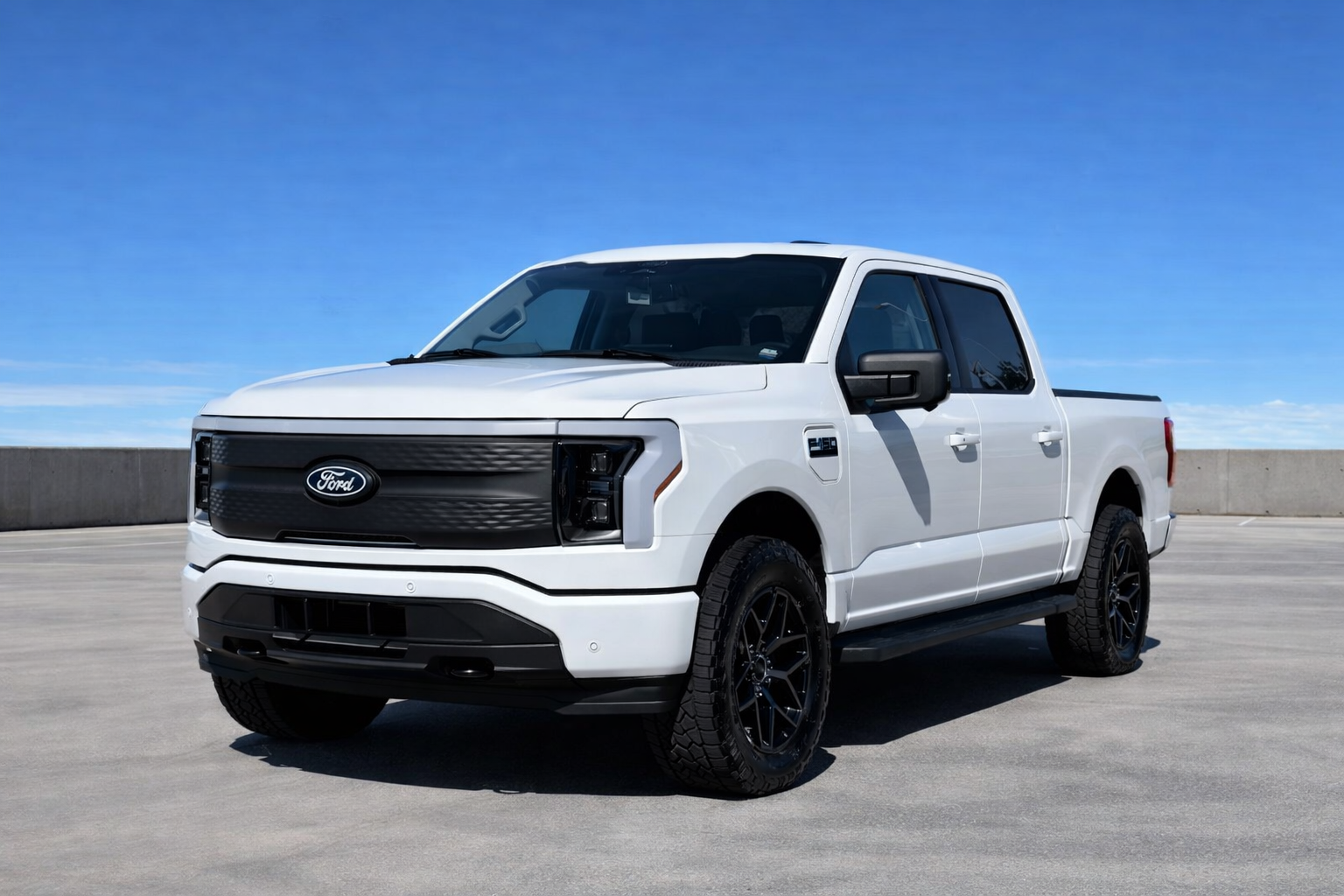 Ford F-150 Lightning 2024 in 