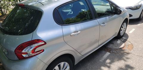 Peugeot 208 2014