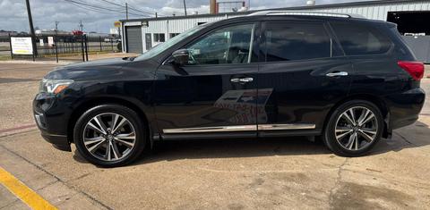 Nissan Pathfinder 2019