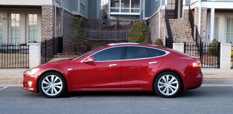 Tesla Model S 2016