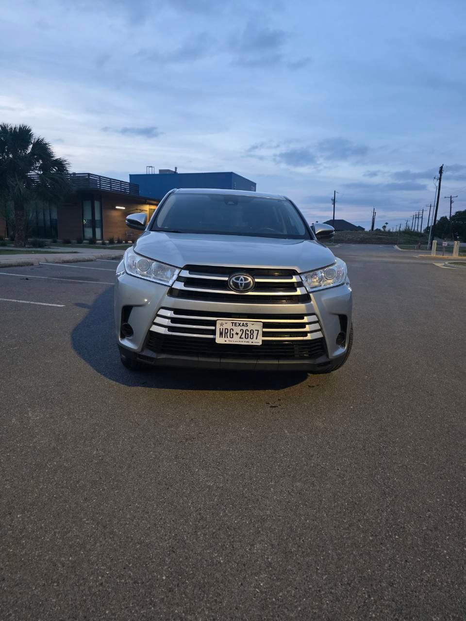 Toyota Highlander 2017 in La Feria, TX