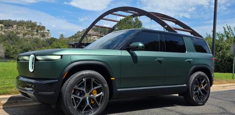 Rivian R2 2027