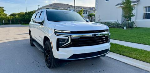 Chevrolet Suburban 2025