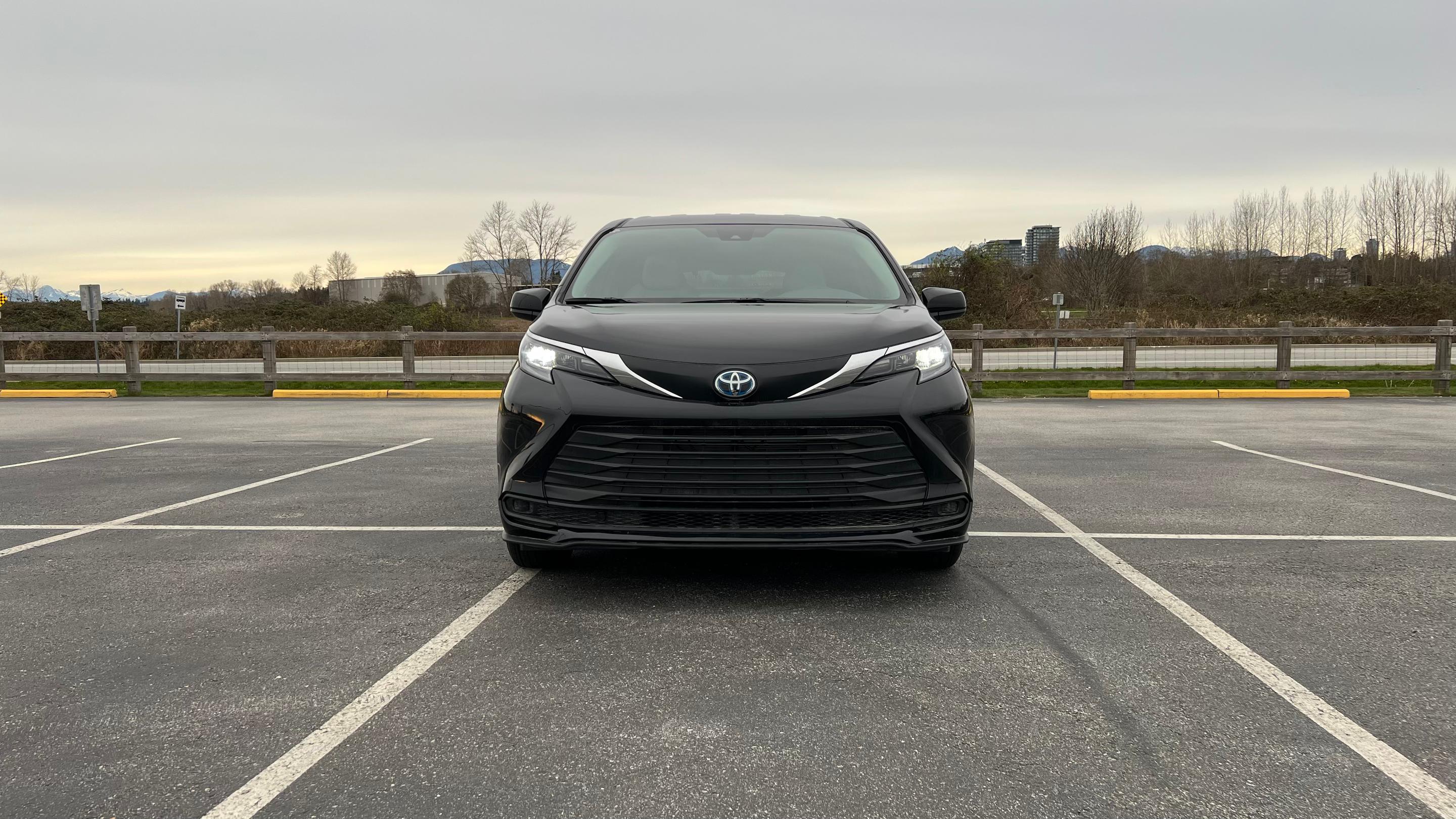 Toyota Sienna 2025 in 