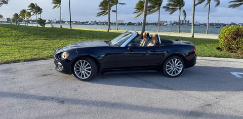 FIAT 124 Spider 2018