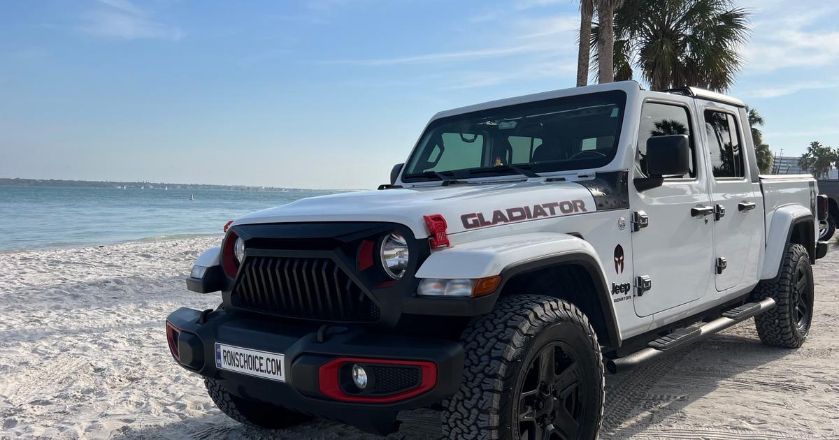 Jeep Gladiator 2021 rental in Seminole, FL by Jennifer F. Turo