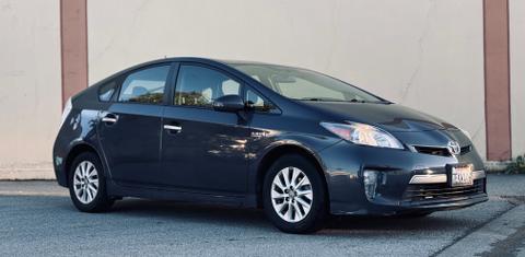 Toyota Prius Plug-In 2014