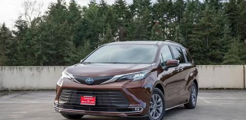 Toyota Sienna 2023