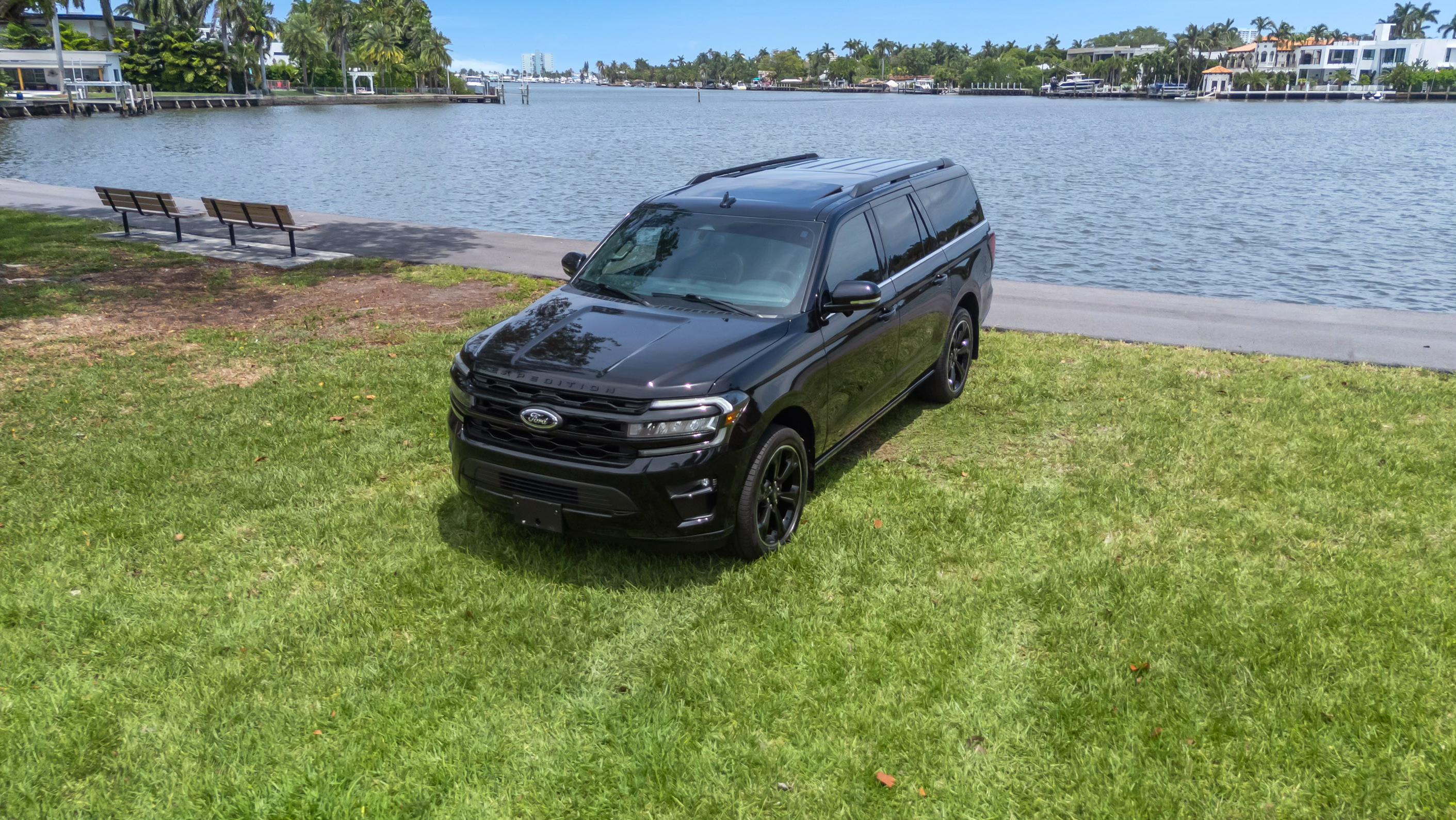 Ford Expedition Max 2024 in 