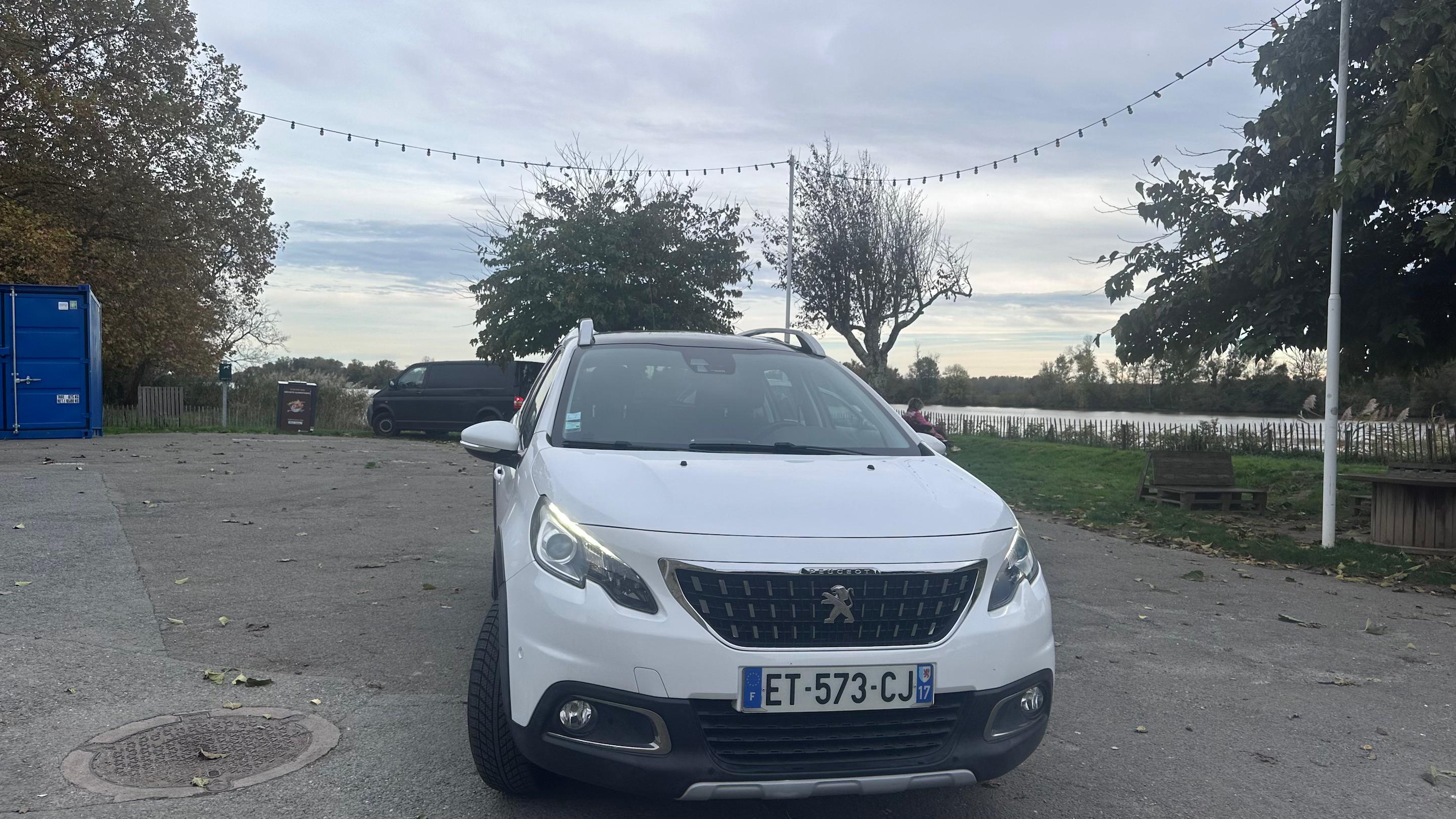 Peugeot 2008 2017 à Mérignac
