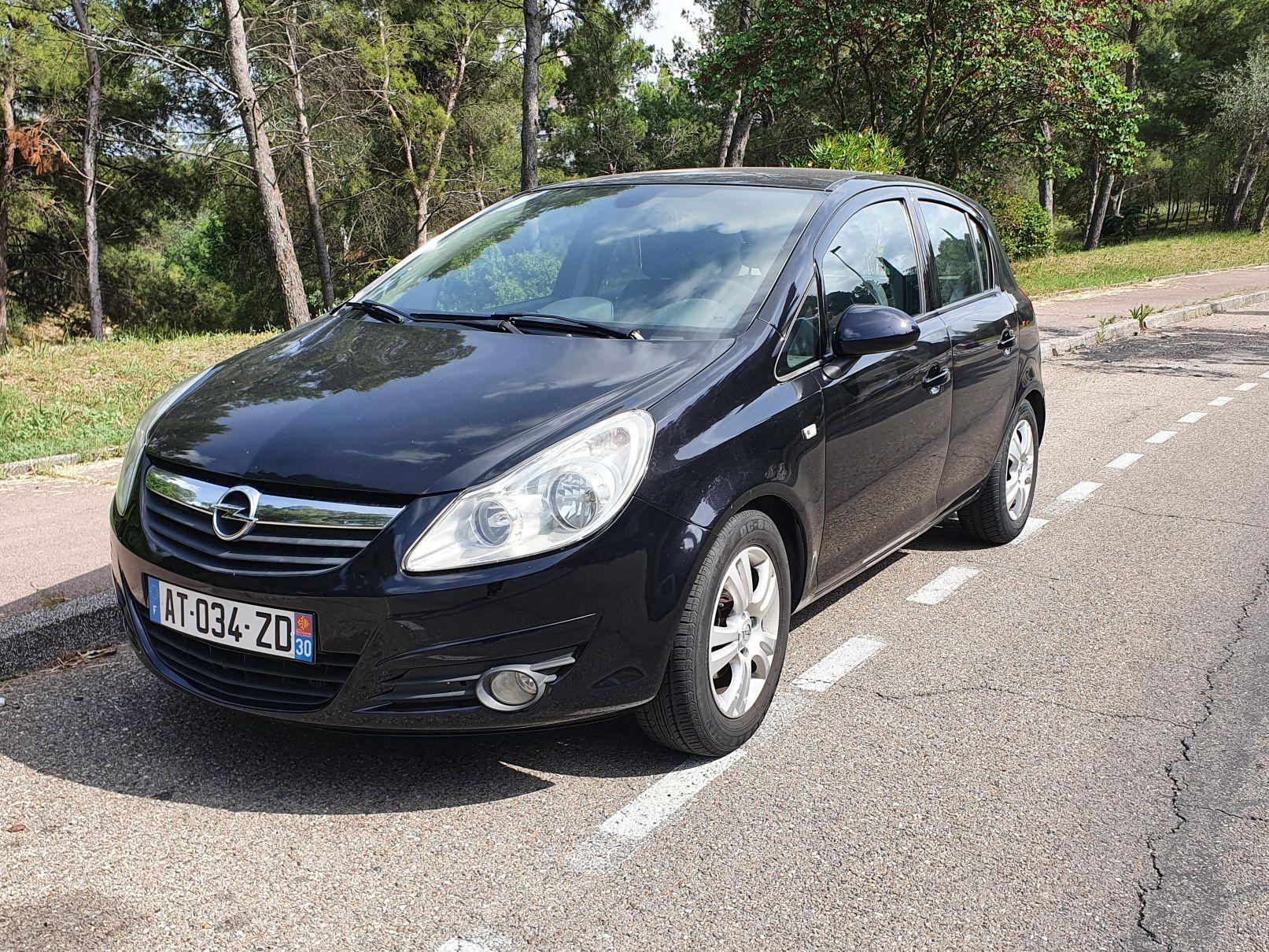 Opel CORSA 2010 à Montpellier