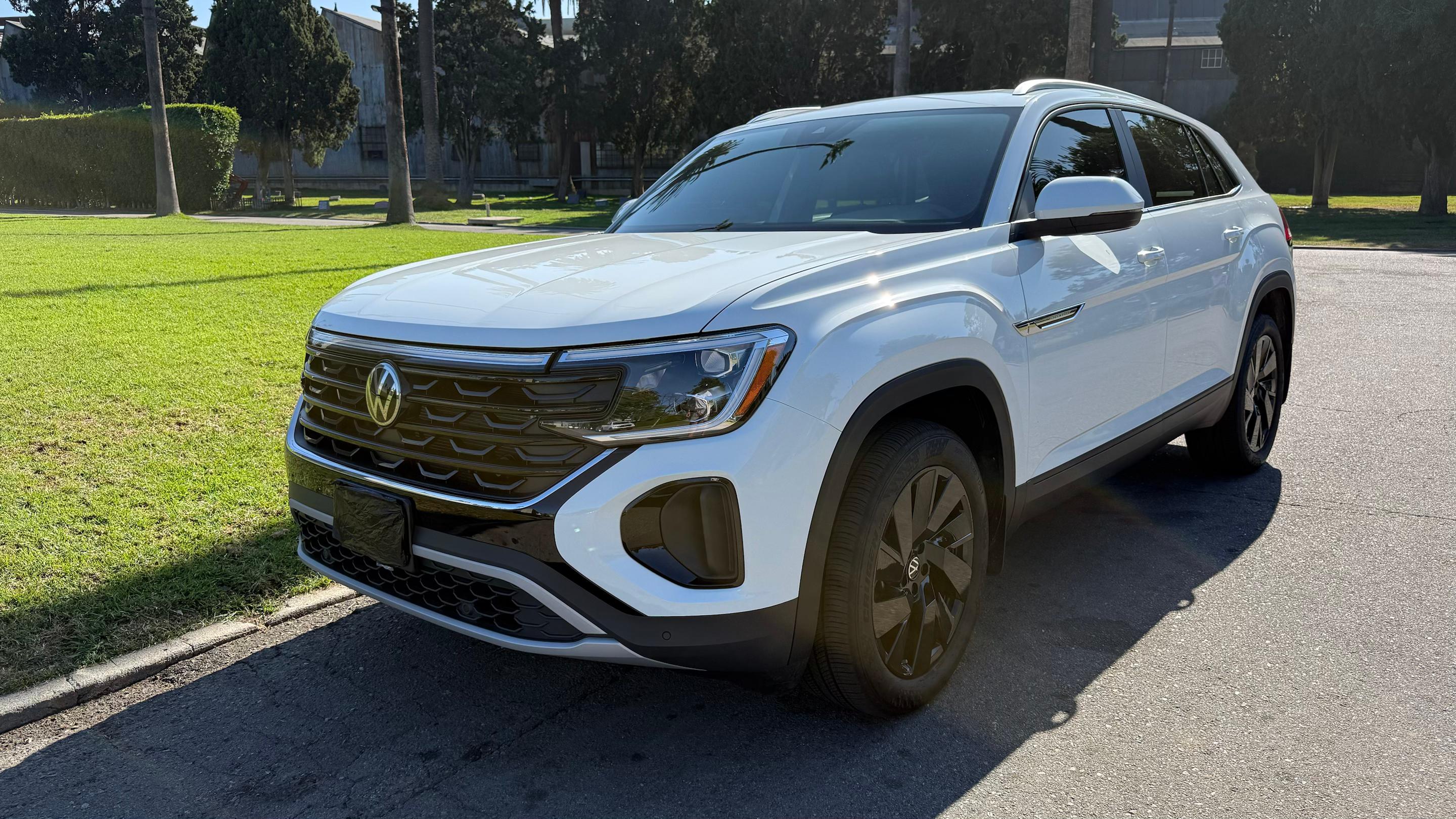 Volkswagen Atlas Cross Sport 2025 in Los Angeles, CA