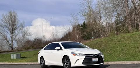 Toyota Camry 2017