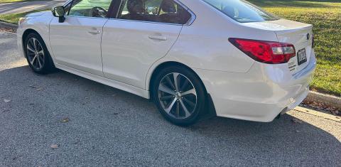 Subaru Legacy 2015