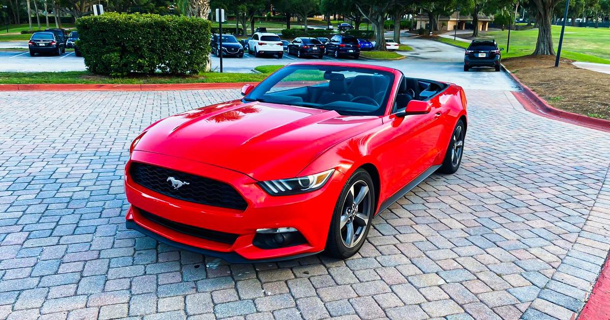 Ford Mustang 2015 rental in Orlando, FL by Carlos G. | Turo