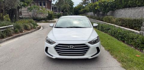 Hyundai Elantra 2017