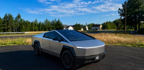 Tesla Cybertruck 2025