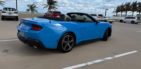 Ford Mustang 2024