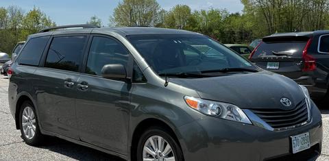 Toyota Sienna 2014
