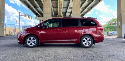 Toyota Sienna 2017