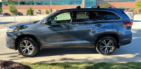 Toyota Highlander 2019