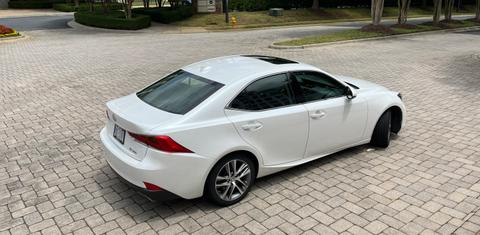 Lexus IS 2018