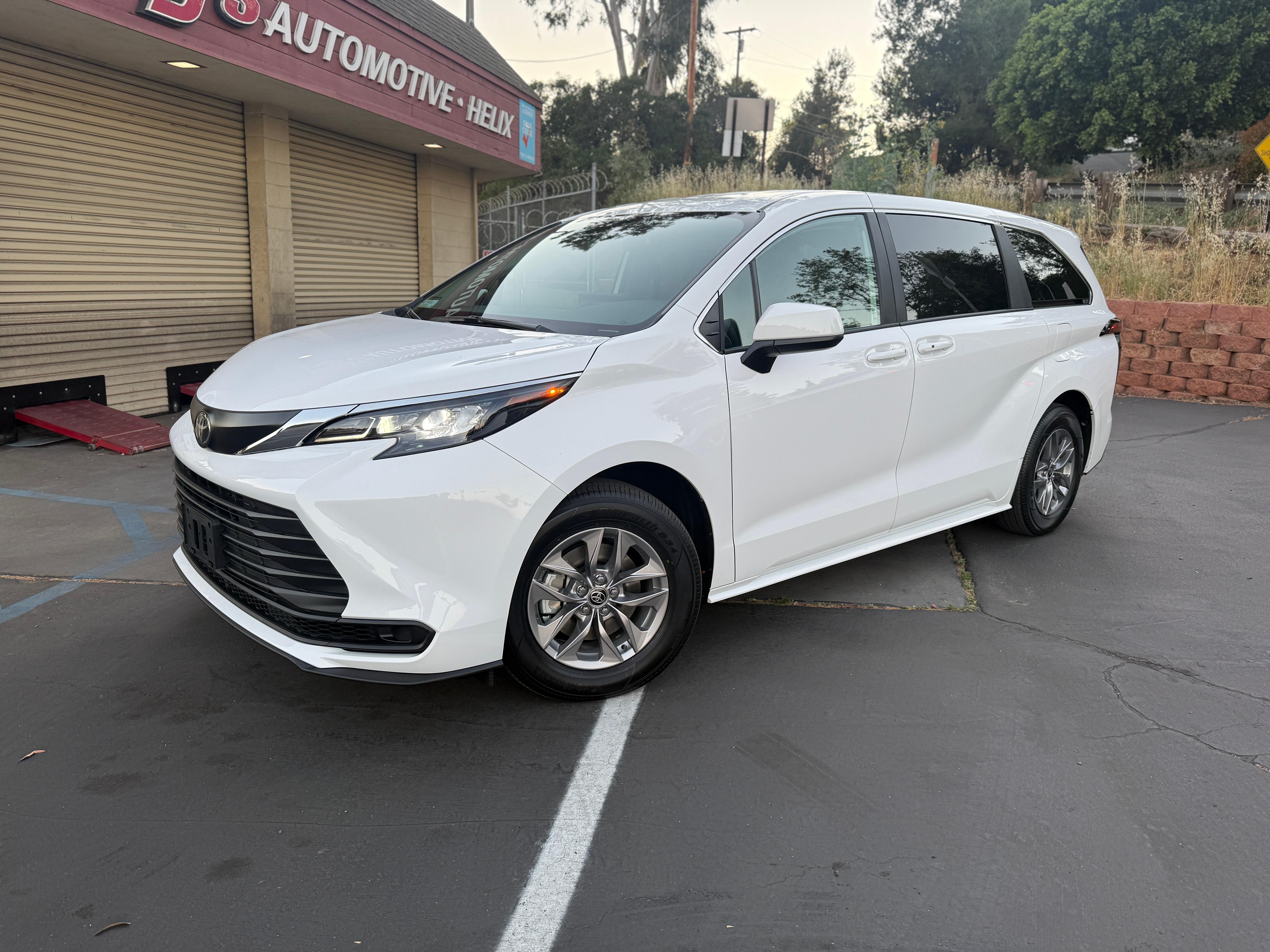 Toyota Sienna 2026 in San Diego, CA