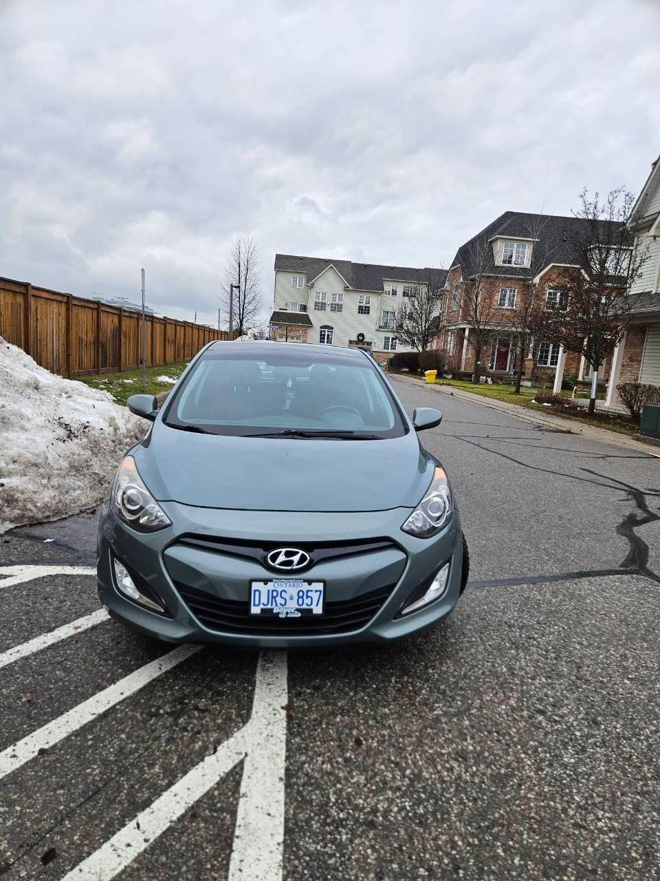 Hyundai Elantra GT 2013 à Whitby, ON