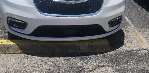 Chrysler Pacifica 2023
