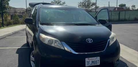 Toyota Sienna 2014