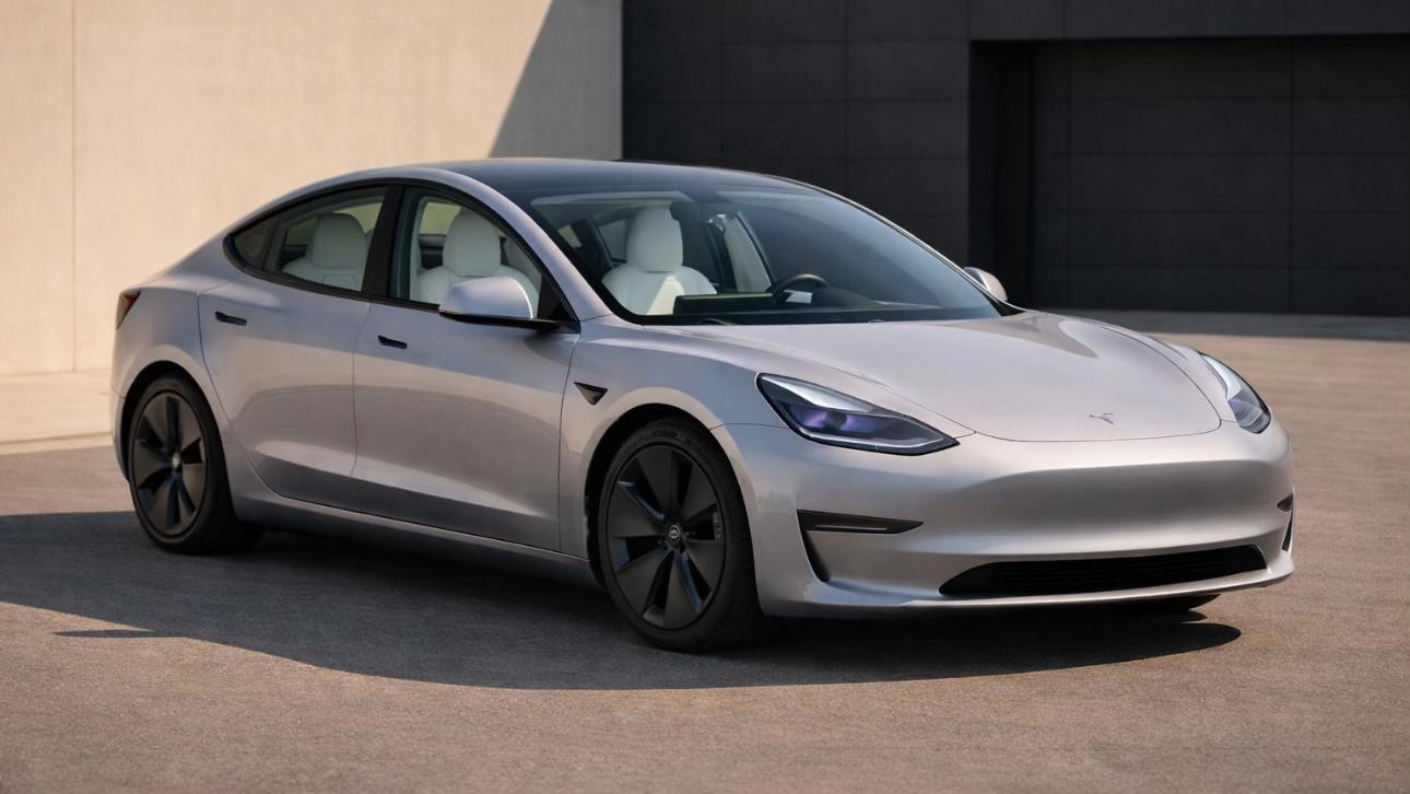 Tesla Model 3 2025 in Los Angeles, CA
