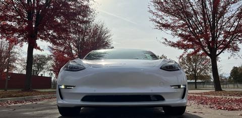 Tesla Model 3 2022
