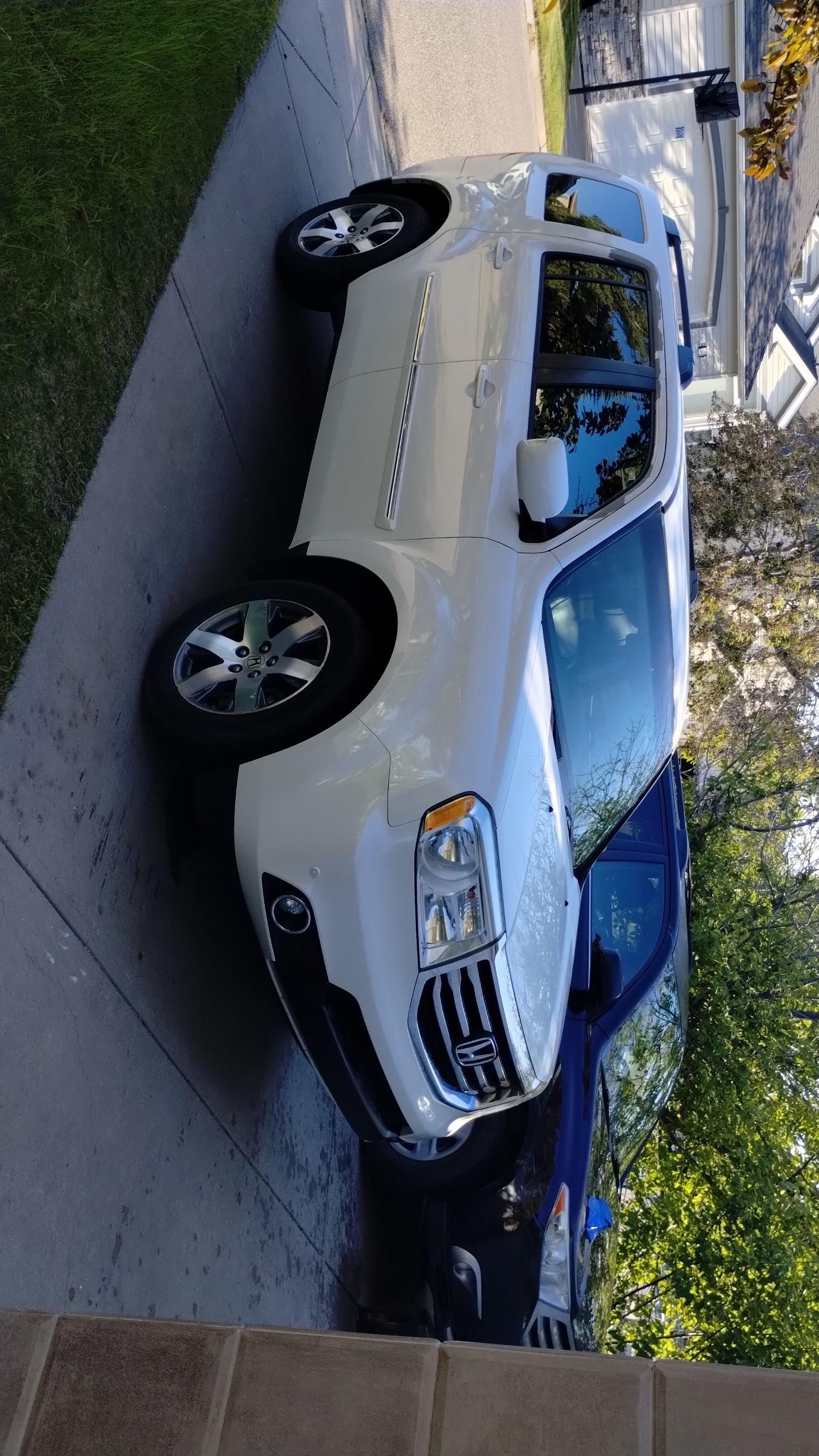 Honda Pilot 2014 in Calgary, AB