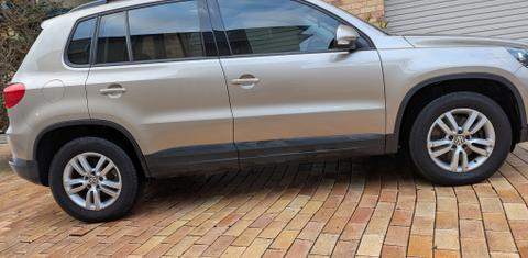 Volkswagen TIGUAN 2015