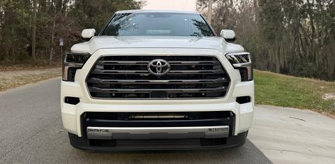 Toyota Sequoia 2026