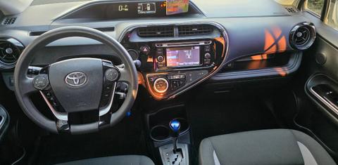Toyota Prius c 2018