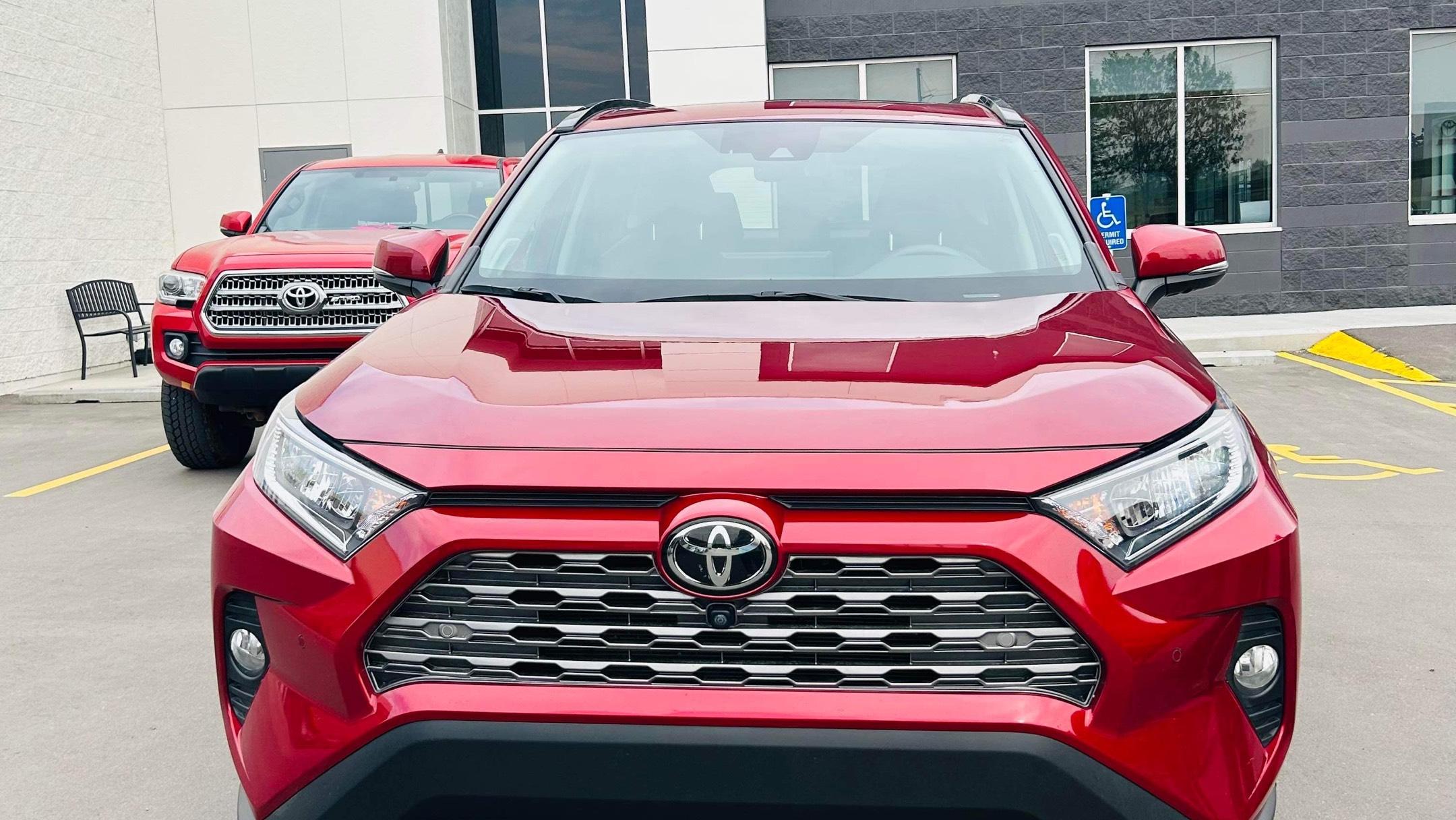 Toyota RAV4 2019 à 