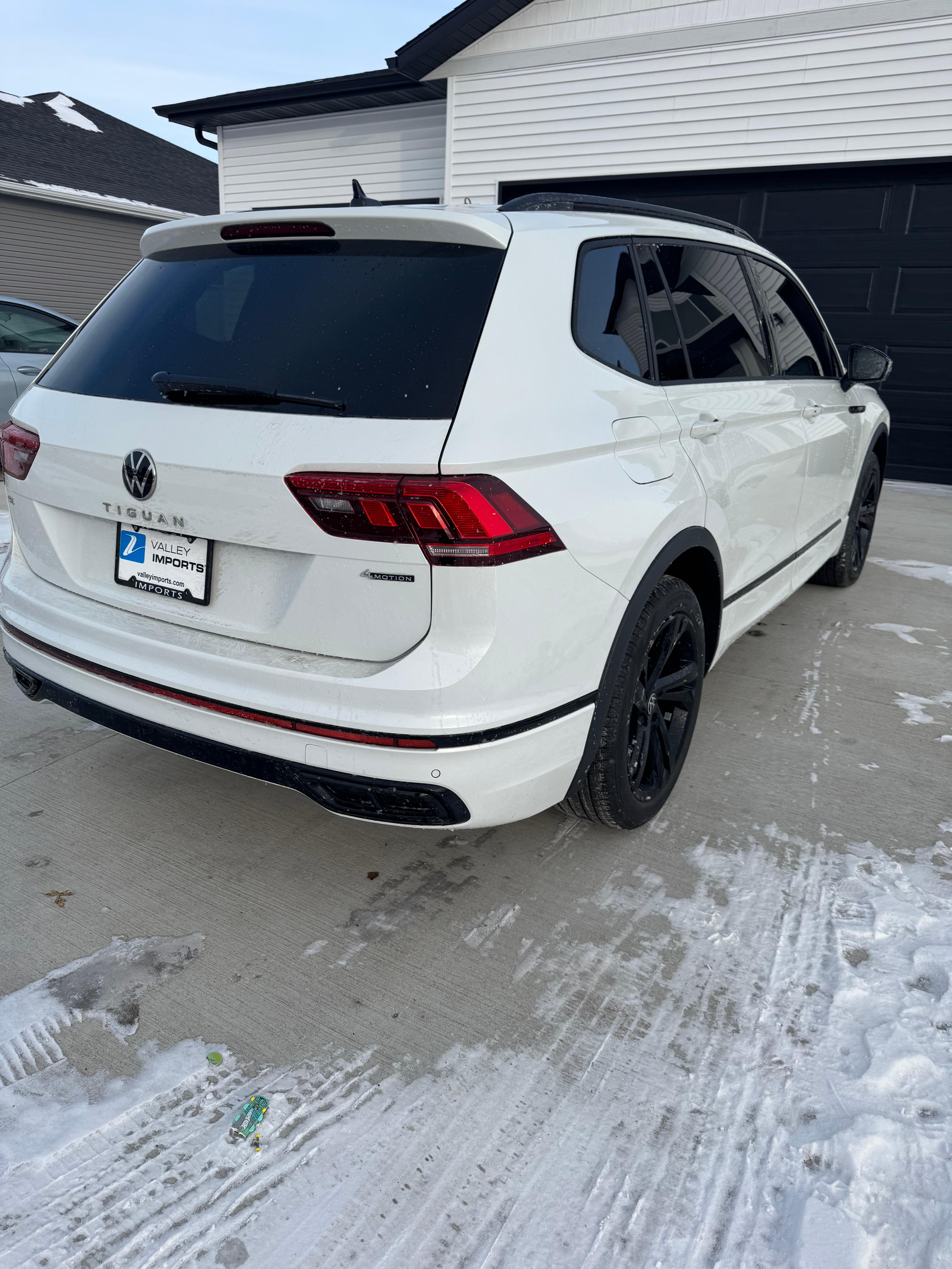 Volkswagen Tiguan 2024 in Fargo, ND