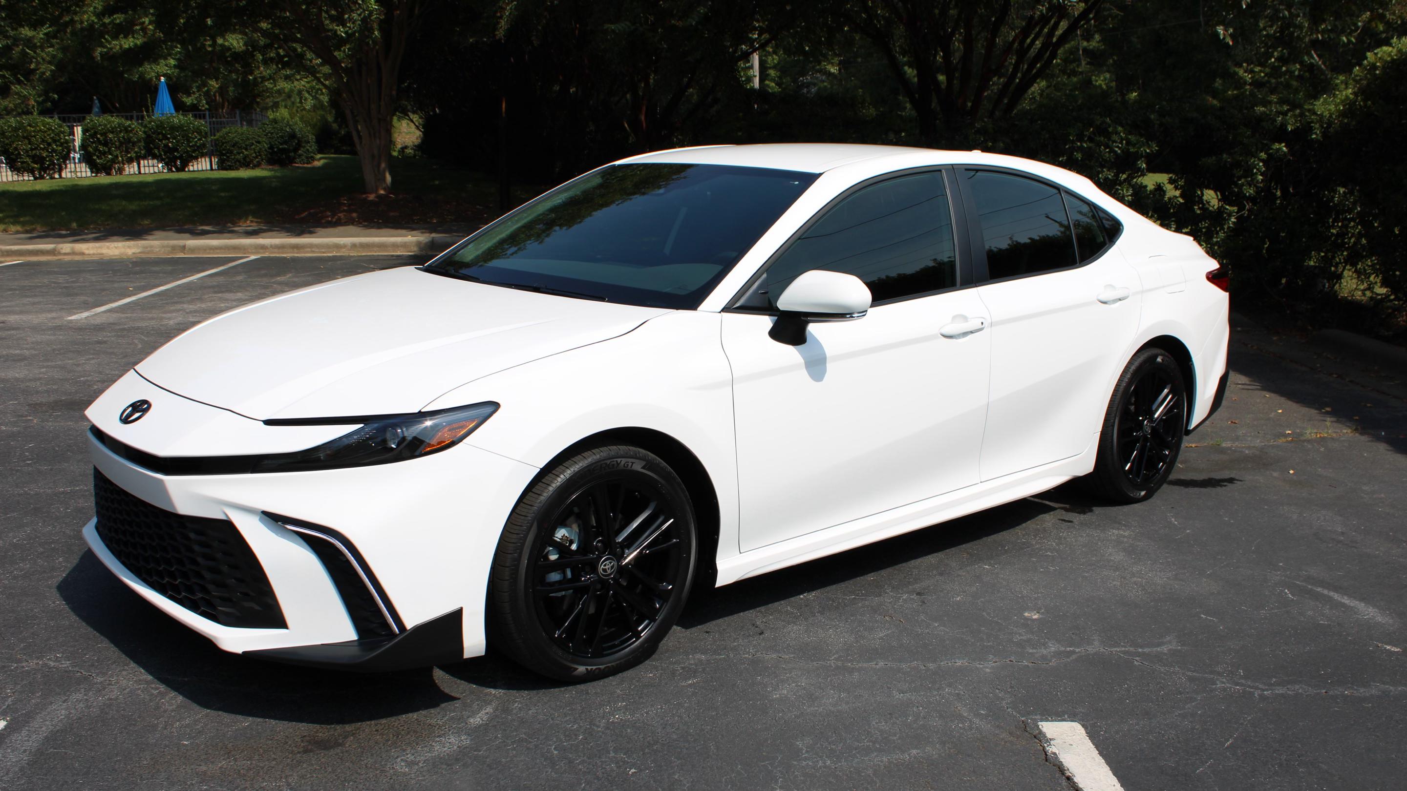 Toyota Camry Hybrid 2025 in Morrisville, NC
