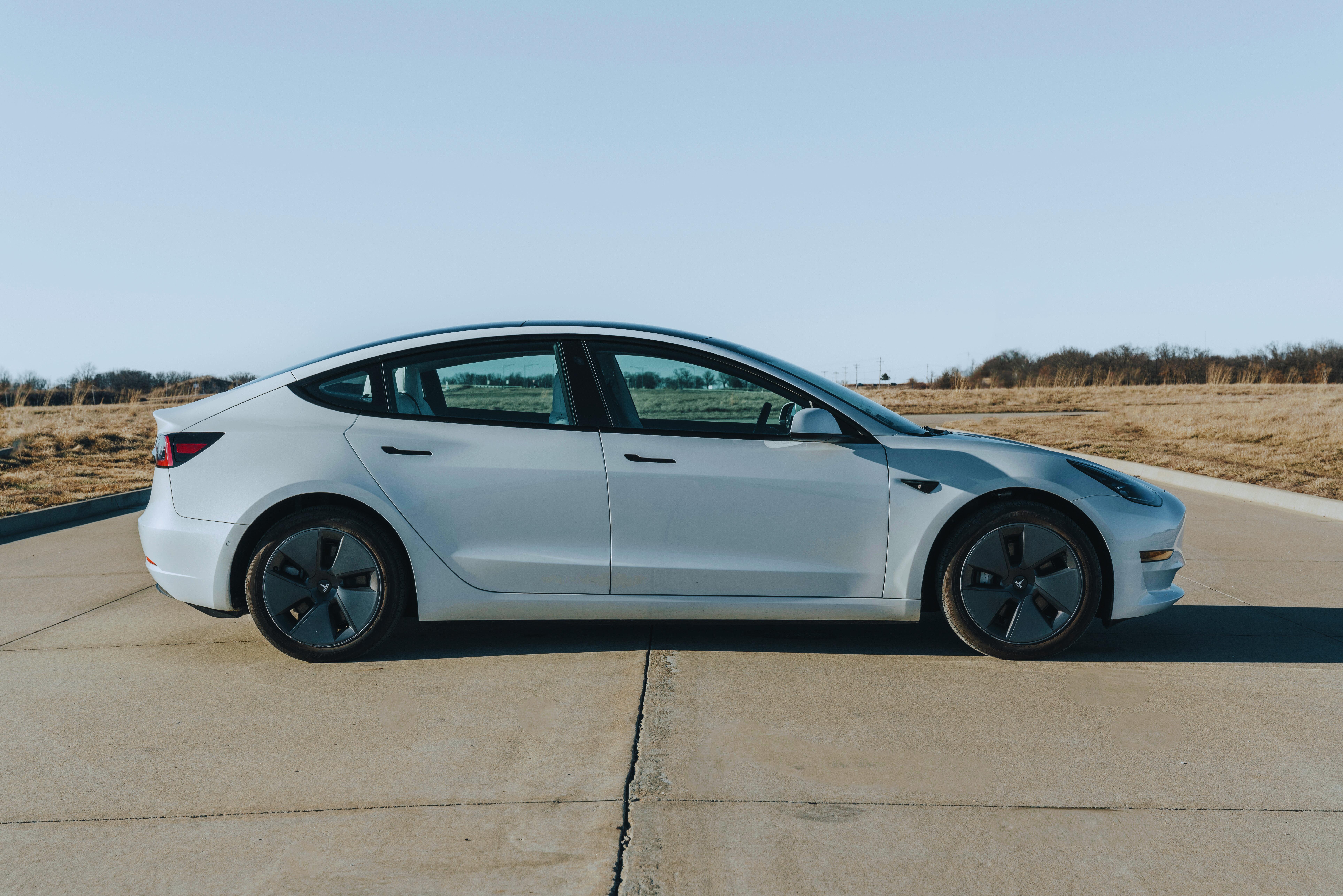 Tesla Model 3 2023 in St. Louis, MO