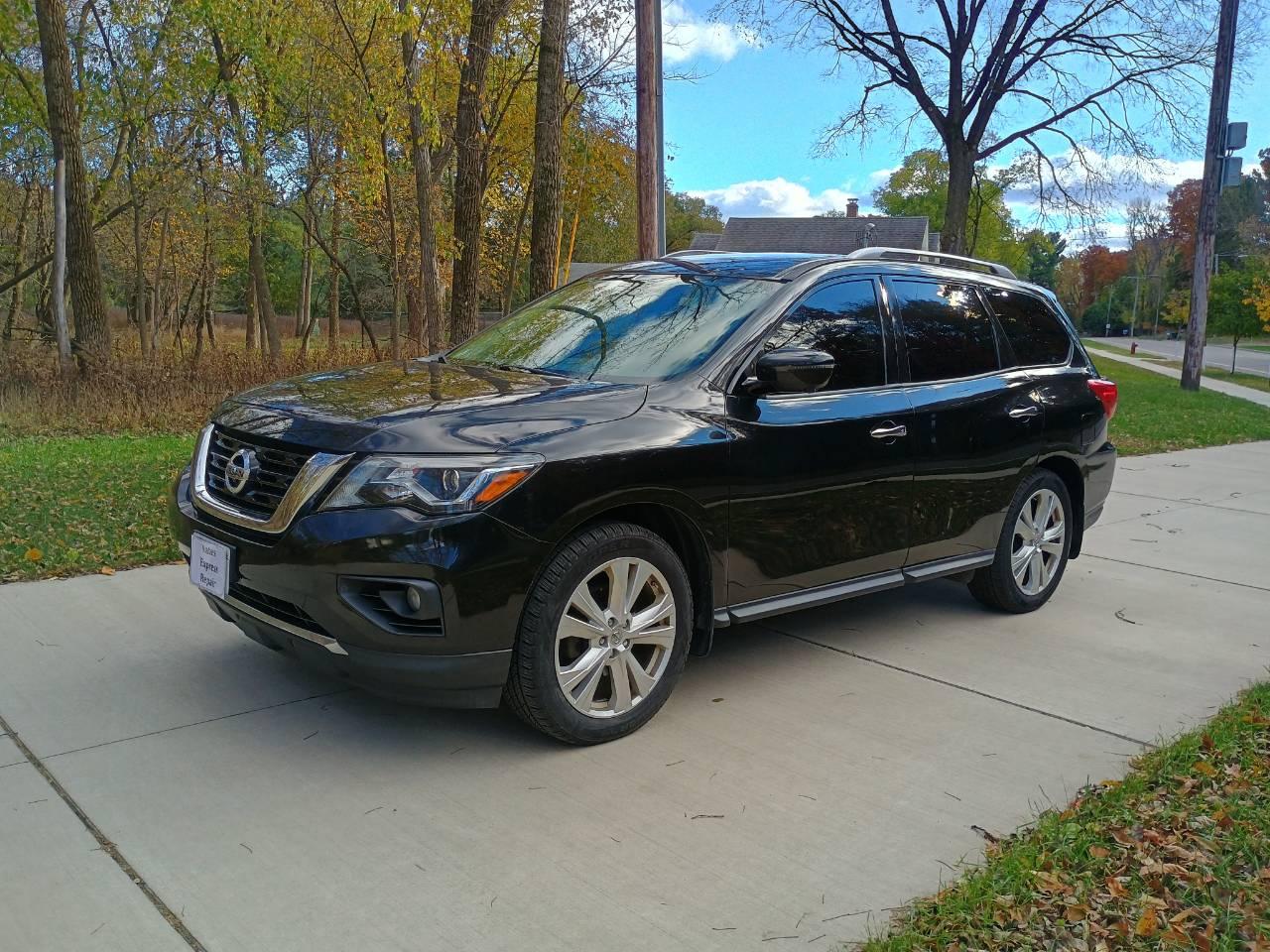 Nissan Pathfinder 2018 in Eau Claire, WI