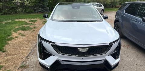 Cadillac OPTIQ 2026