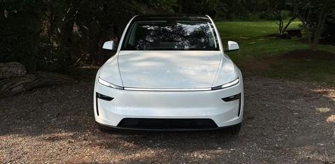 Tesla Model Y 2026