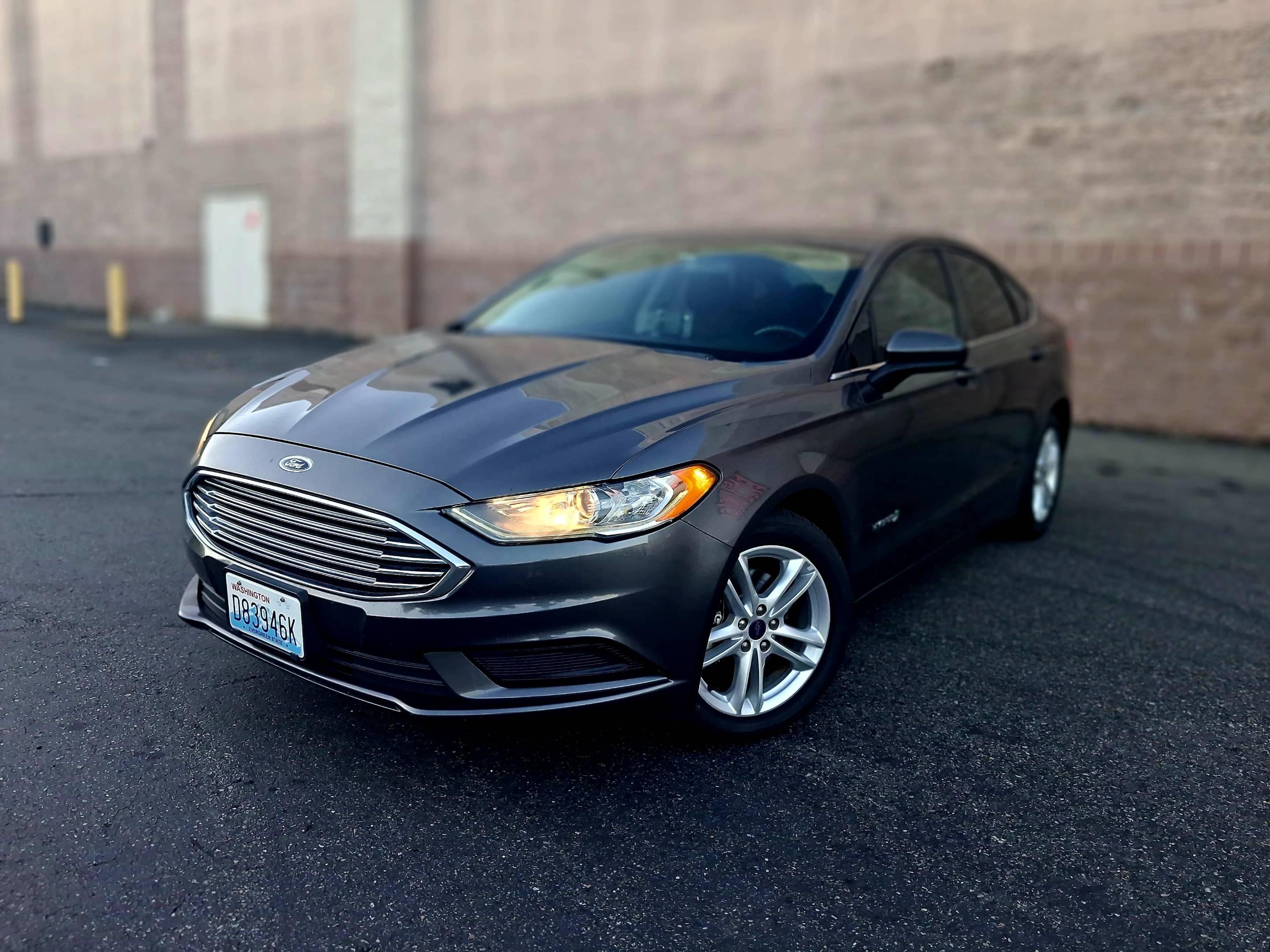 Ford Fusion Hybrid 2018 in Renton, WA