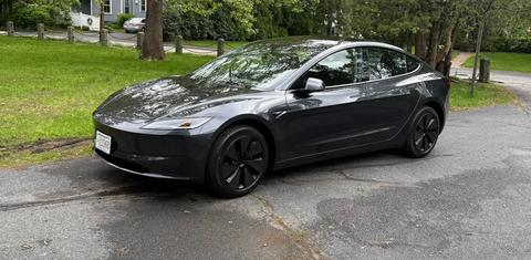 Tesla Model 3 2025