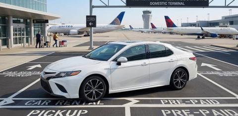 Toyota Camry Hybrid 2019