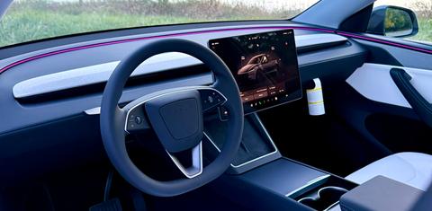 Tesla Model Y 2026