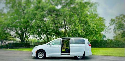 Chrysler Pacifica 2022